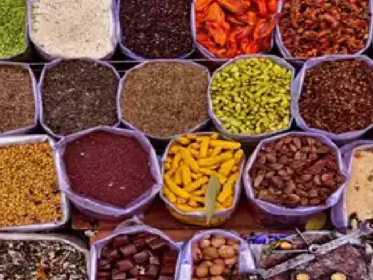इंदौर मंडी में बड़ी इलायची के रेट 1450 से 1550 के बीच है।